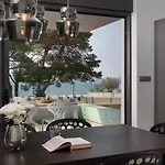 Villa Fasana - Penthouse Apartments With Jacuzzi