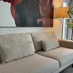 Art Apartment