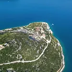 Amazing Home In Cokuni With Wifi
