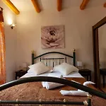Villa Emily