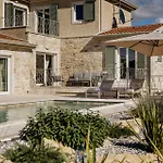 Villa Mila Visignano By Awaytocroatia