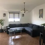 Apartman Sara