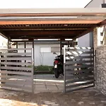 Villa Lily