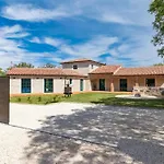 Villa Boris