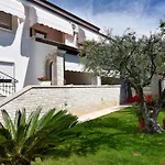 Apartments In Porec - Istrien 40311