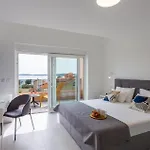 4 Bedroom Beautiful Home In Medulin