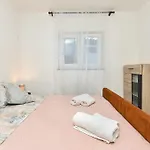Apartment Sandro 2210