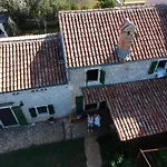 Ferienhaus In Bratulici Mit Privatem Pool