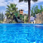 Tolles Ferienhaus In Pomer Mit Eigenem Pool