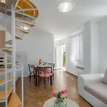 Ferienwohnung Leni In Porec In Strandnaehe