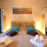Studio Vista 1 Fuer 2 Personen Mit Garten Und Grill