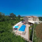 Wunderschoenes Ferienhaus In Cere Mit Privatem Pool