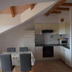 Wohnung In Novigrad Mit Garten