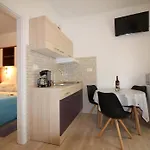 Zentrale, Strandnahe Ferienwohnung Noemi