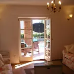Grosszuegiges Ferienhaus Mit Pool Und Sonnenterrasse