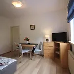 Ferienwohnung Aurora Mit Parkplatz In Strandnaehe