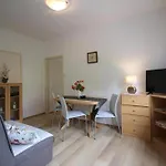 Ferienwohnung Aurora Mit Parkplatz In Strandnaehe