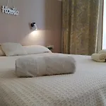 Studio Fuer Drei Personen Mit Privatem Balkon