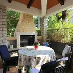 Ferienwohnung Radojka Mit Grill In Altstadtnaehe