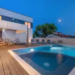 Villa Leana In Medulin,Istria