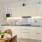 Apartment Bellevue - Pul331 By Interhome