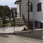 Wohnung Mit Grosser Terrasse