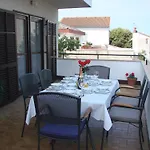Wohnung Mit Grosser Terrasse
