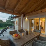Villa Nar Mit Pool Und Panoramameerblick Bei Porec