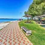 Ferienwohnung Fuer 3 Personen Ca 20 Qm In Fazana, Istrien Istrische Riviera