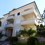 Moderne, Komfortable Wohnung Nahe Kap Kamenjak
