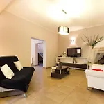 Villa Spacious