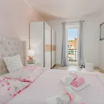 Strandnahes Ferienhaus Anamaria Fuer 6 Personen