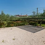 Villa Lv