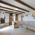 Holiday Home In Dolenja Vas - Istrien 51825