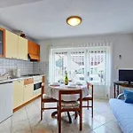 Apartments In Pula - Istrien 51816