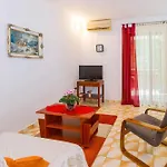 Apartment In Pula - Istrien 53391