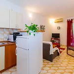 Apartment In Pula - Istrien 53391