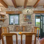 Holiday Home In Kanfanar - Istrien 53393