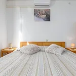 Lovely Apartments In Valbandon