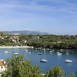 Red House Apartments Sv. Marina With Sea View