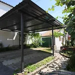 Strandnahes Ferienhaus Lavanda Mit Schoenem Garten