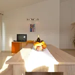 Ferienwohnung Fuer 6 Personen Ca 65 Qm In Banjole, Istrien Istrische Riviera