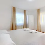 Ferienwohnung Elio7 Gemeinschaftspool In Umag
