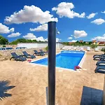 Ferienwohnung Fuer 6 Personen Ca 80 Qm In Fazana-Surida, Istrien Istrische Riviera