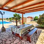 Ferienwohnung Fuer 6 Personen Ca 80 Qm In Fazana-Surida, Istrien Istrische Riviera