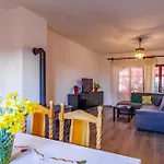 Apartment Ruby