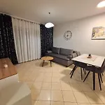 Golden Olive Apartment In Volme, Banjole!
