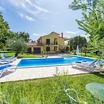Susnjic Studio With Pool, Children Playground And Terrace