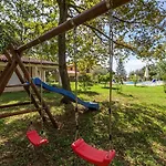 Susnjic Studio With Pool, Children Playground And Terrace