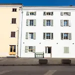 Apartman San Zuian